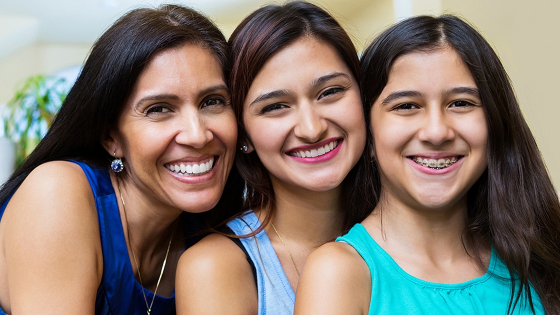 Family orthodontics photo oxy1